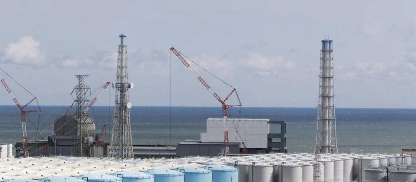 H Iαπωνία αποφάσισε να πετάξει στη θάλασσα το μολυσμένο νερό από την πυρηνική εγκατάσταση στη Φουκουσίμα